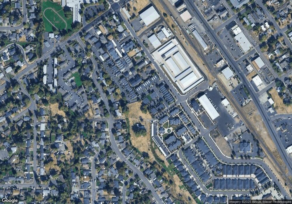 282 Tyler Ave unit 53, Central Point, OR 97502 - photo 1