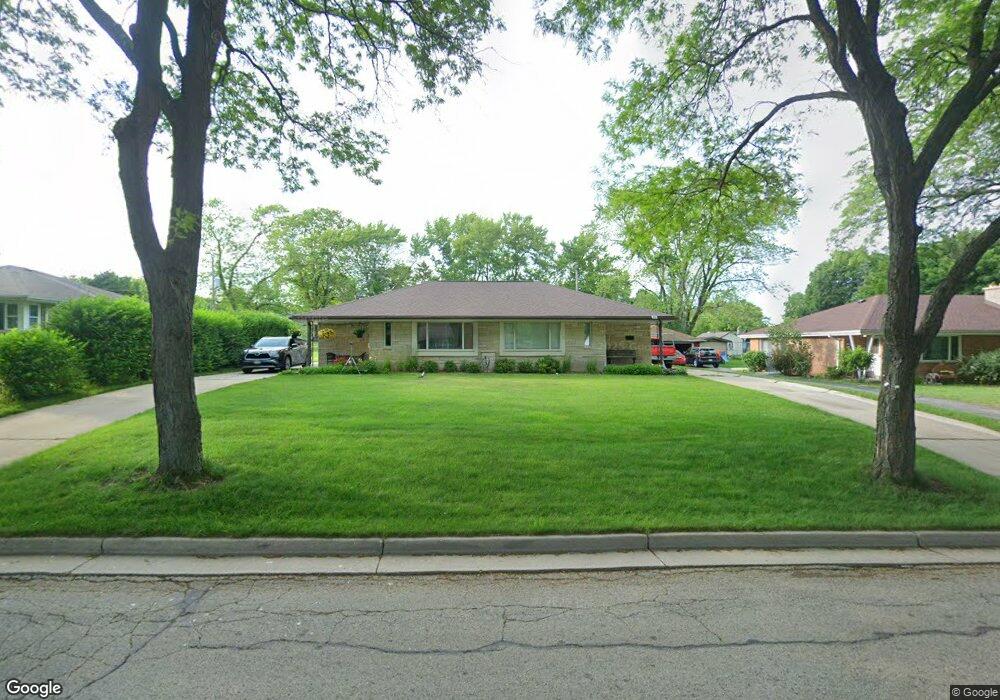 12818 W Colfax Place, Butler, WI 53007 - photo 1