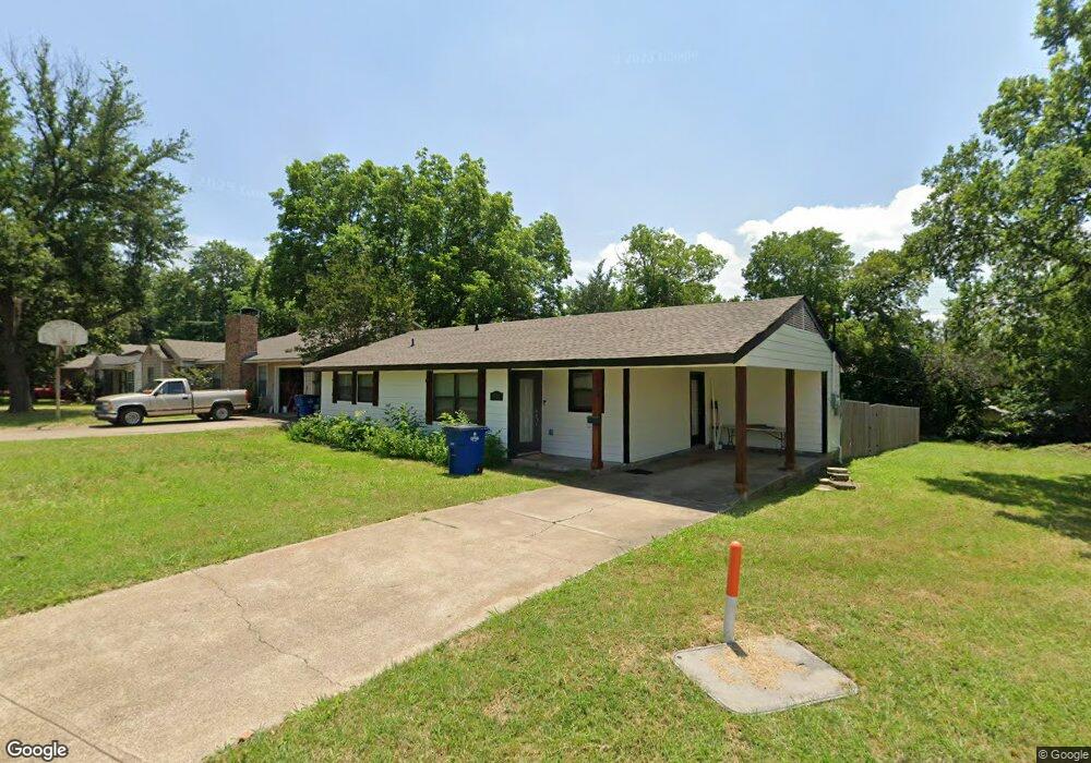 1711 N Clay St, Ennis, TX 75119 - photo 1