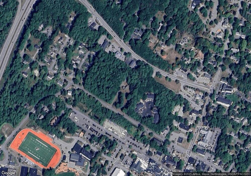 24 Elm St, Freeport, ME 04032 - photo 1