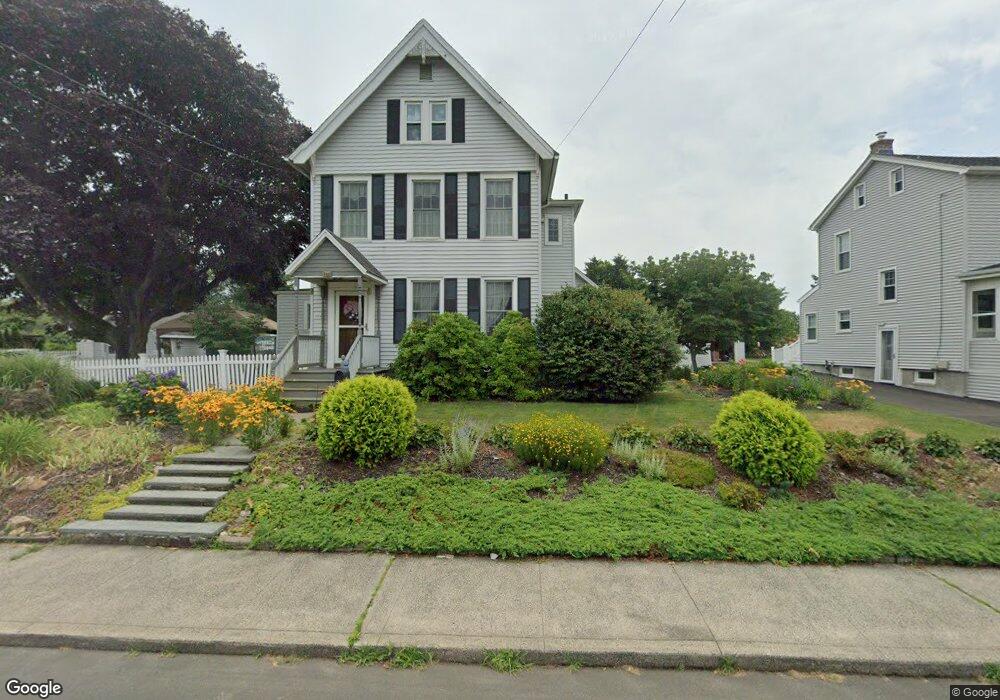 401 Lighthouse Rd, New Haven, CT 06512 - photo 1