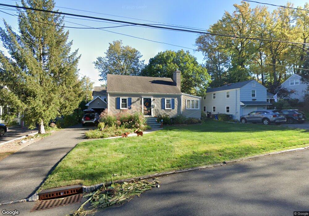 451 Longfellow Ave, Westfield, NJ 07090 - photo 1