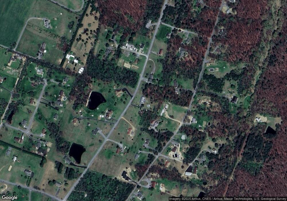 232 Apple Orchard Cir, Berkeley Springs, WV 25411 - photo 1