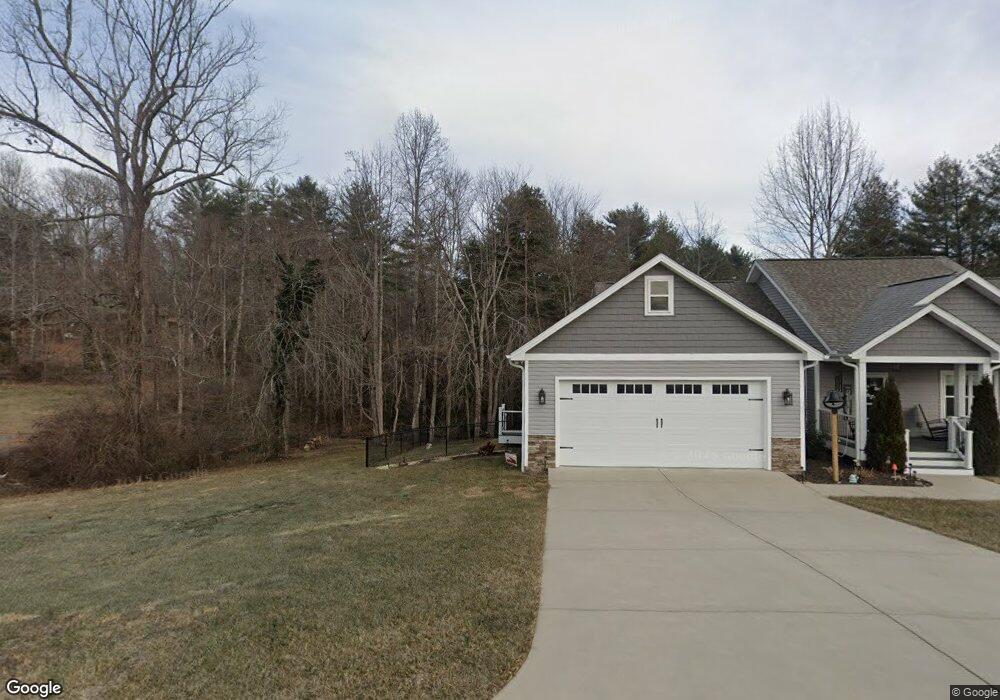 210 Hidden Knoll Dr unit 48, Hendersonville, NC 28792 - photo 1