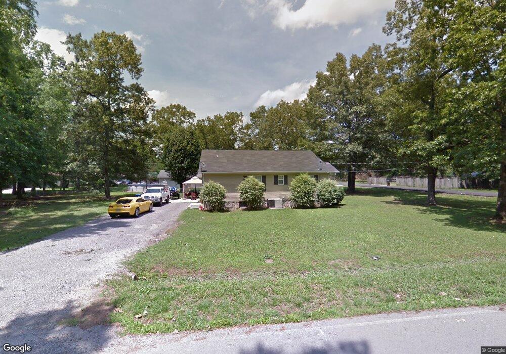 921 Lincoln St, Manchester, TN 37355 - photo 1