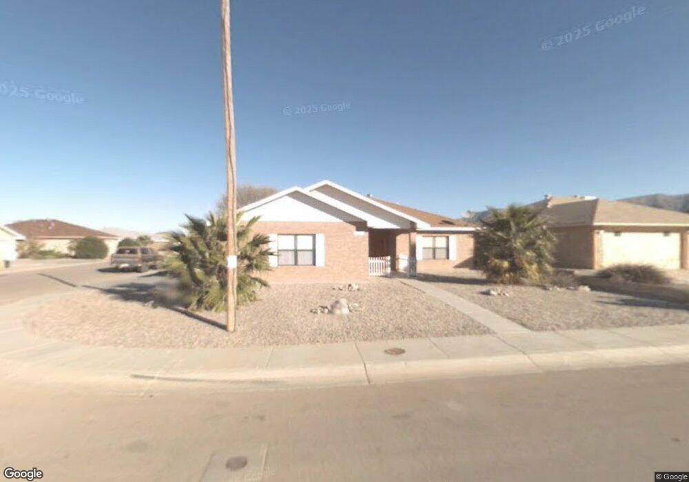 1011 Mimosa Ave, Alamogordo, NM 88310 - photo 1