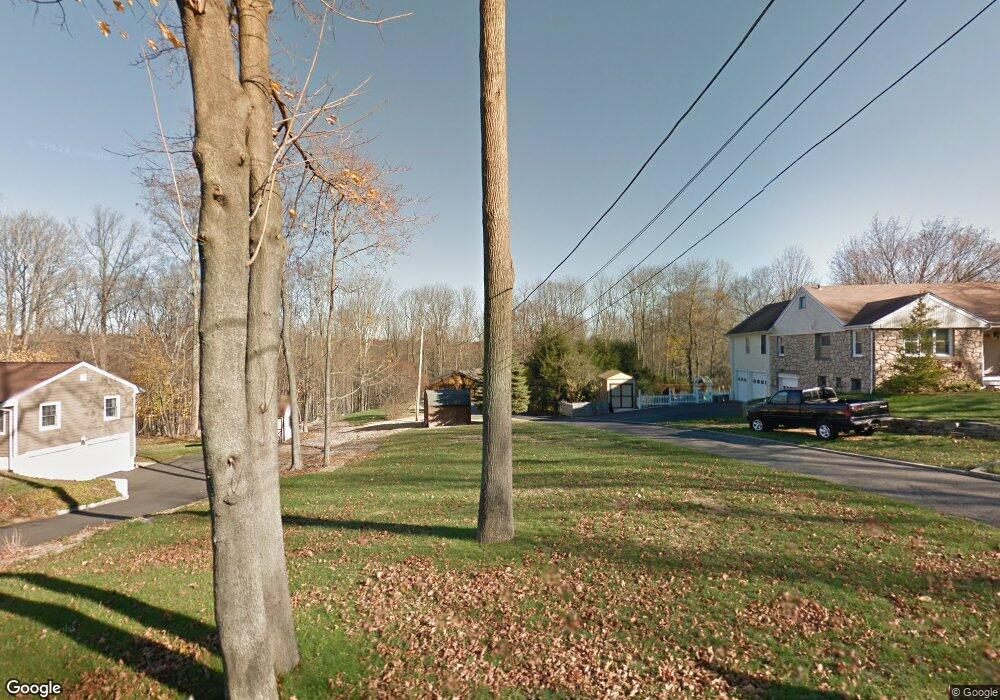 22 S Edgewood Ave, Trumbull, CT 06611 - photo 1