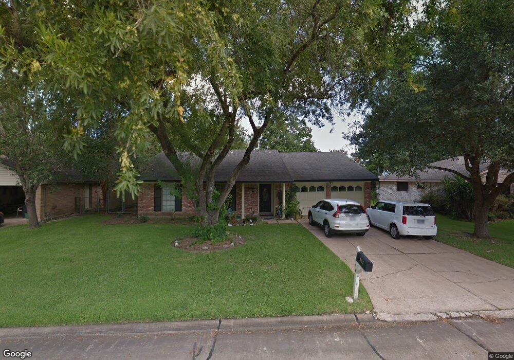 533 Heather Ln, Friendswood, TX 77546 - photo 1