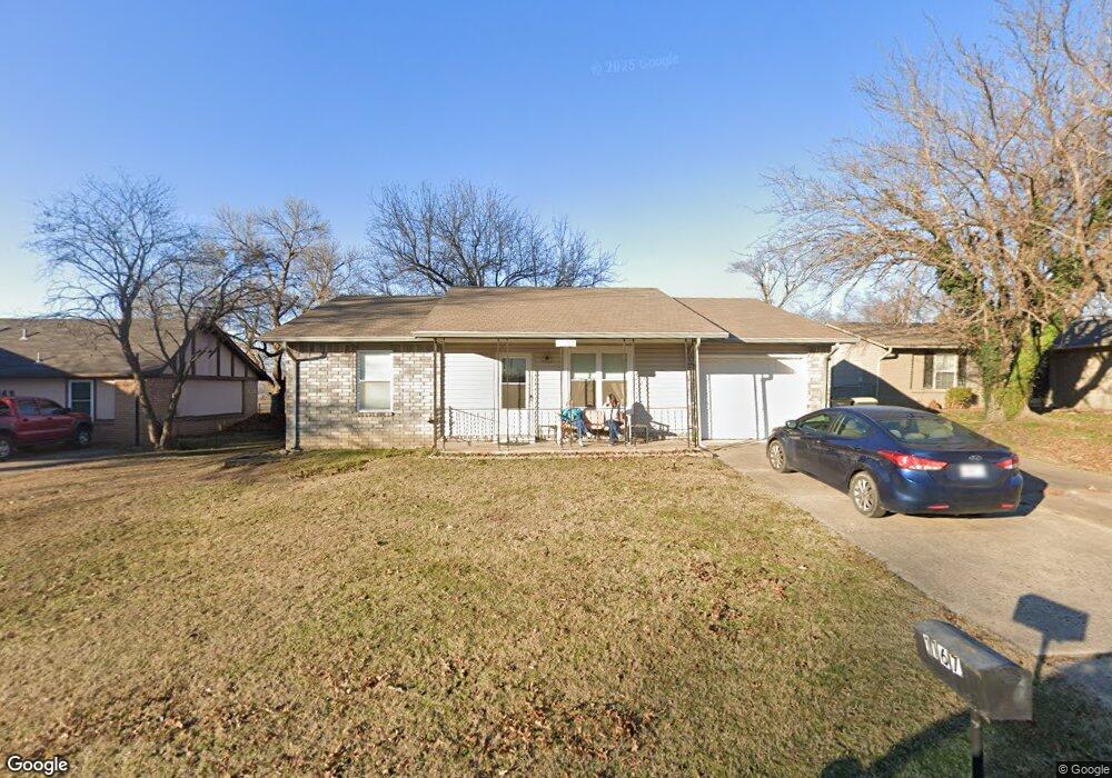 1167 E 142nd St, Glenpool, OK 74033 - photo 1