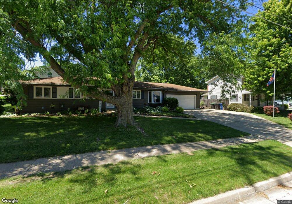 4100 27th St, Des Moines, IA 50310 - photo 1