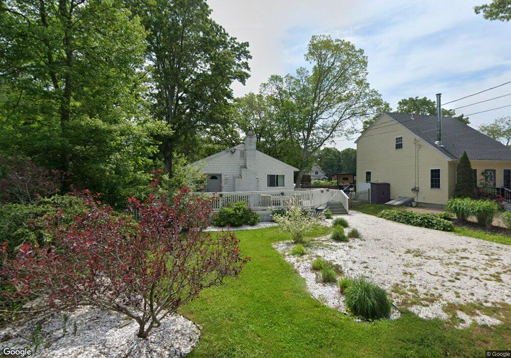 223 Juniper Rd, Wakefield, RI 02879 - photo 1