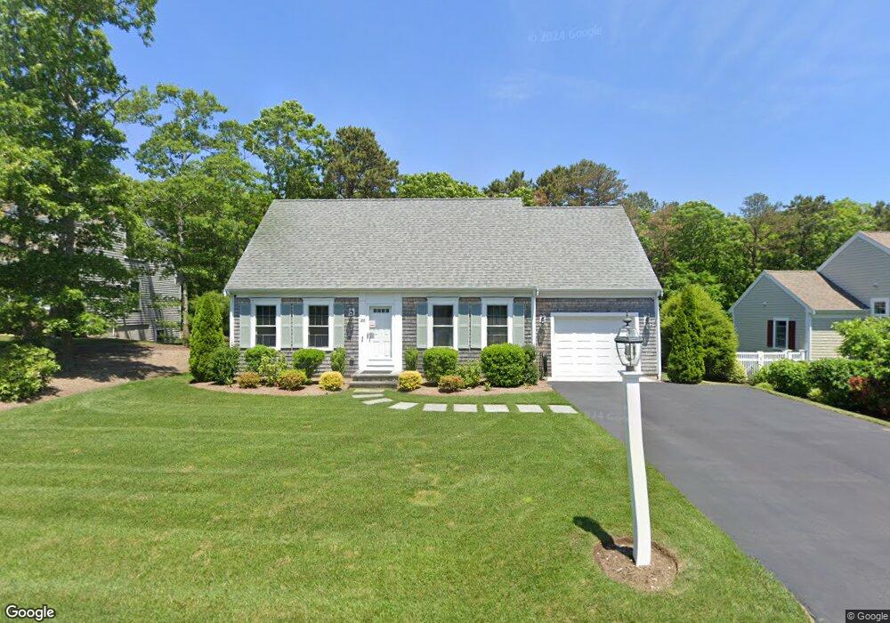 188 Pheasant Hill Cir, Cotuit, MA 2635 - photo 1