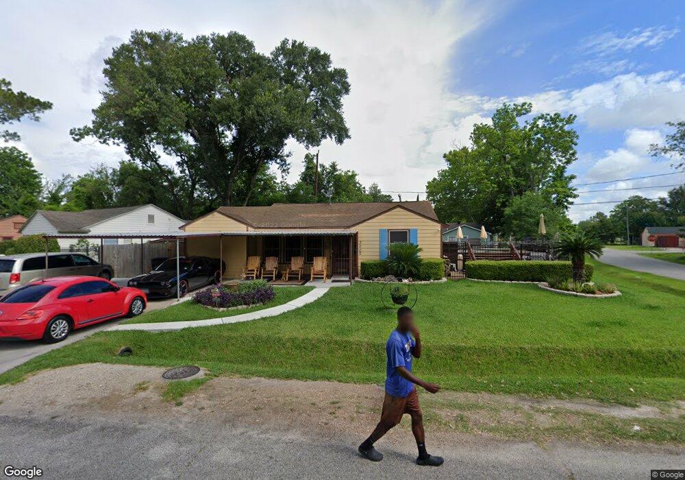 3202 Cliffmarshall St, Houston, TX 77088 - photo 1