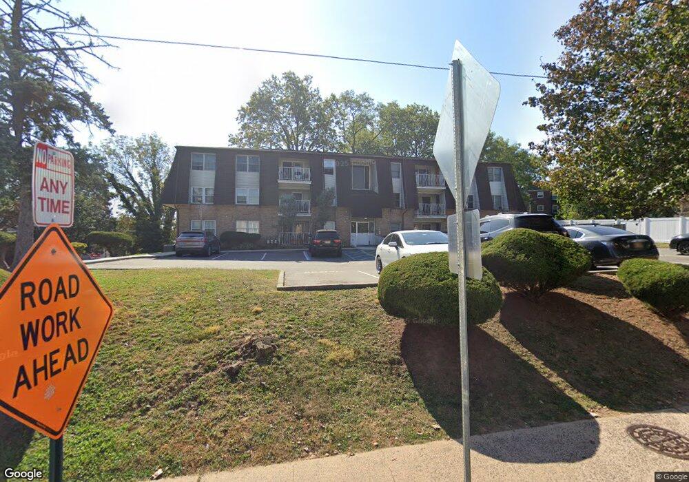 100 W Grand St Ut 8 unit 8, Elizabeth City, NJ 07202 - photo 1