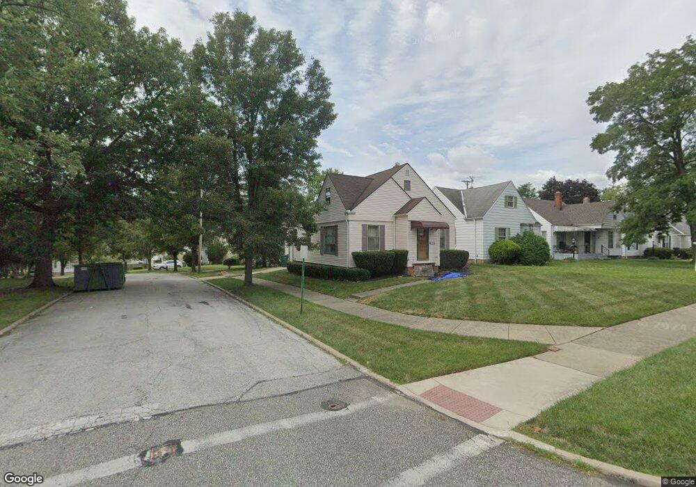 17918 Libby Rd, Maple Heights, OH 44137 - photo 1