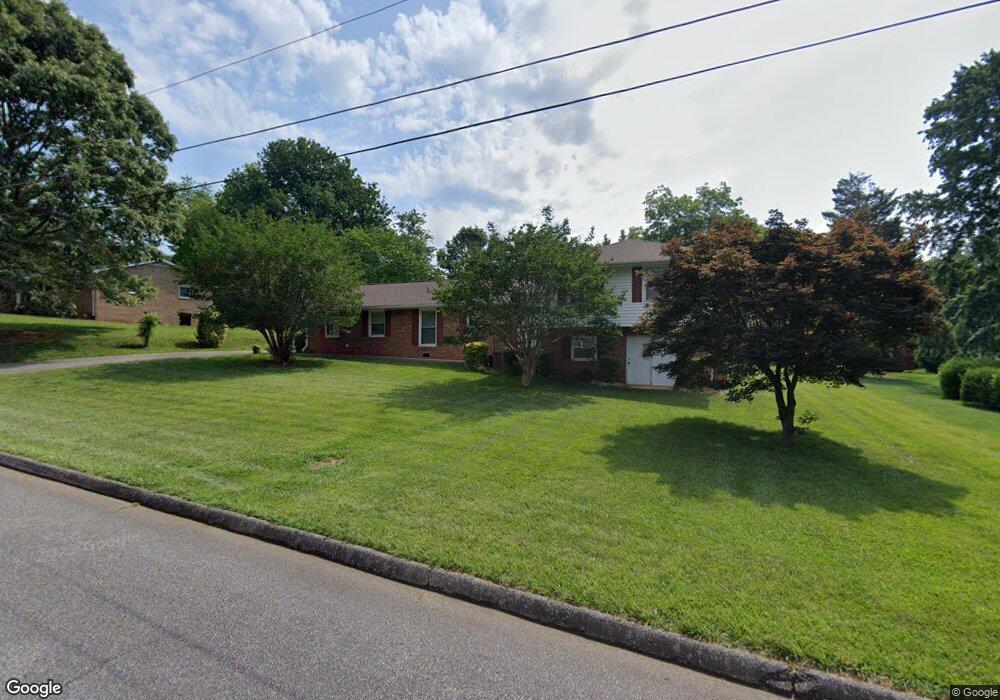 214 Valley St, Statesville, NC 28677 - photo 1