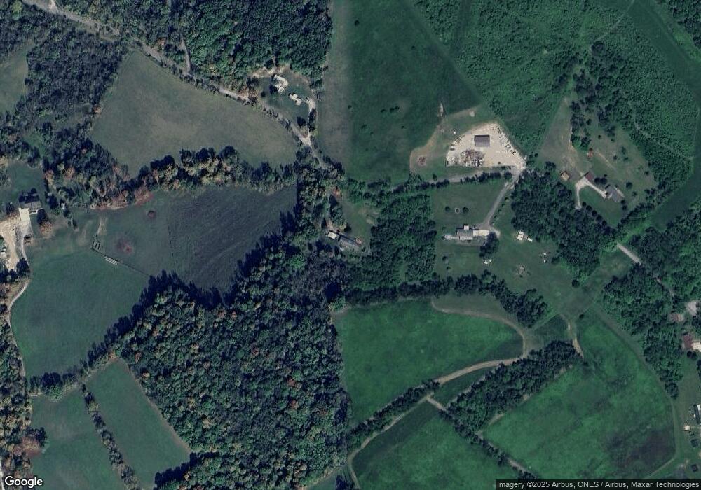 114 Dinsmore Rd, Burgettstown, PA 15021 - photo 1