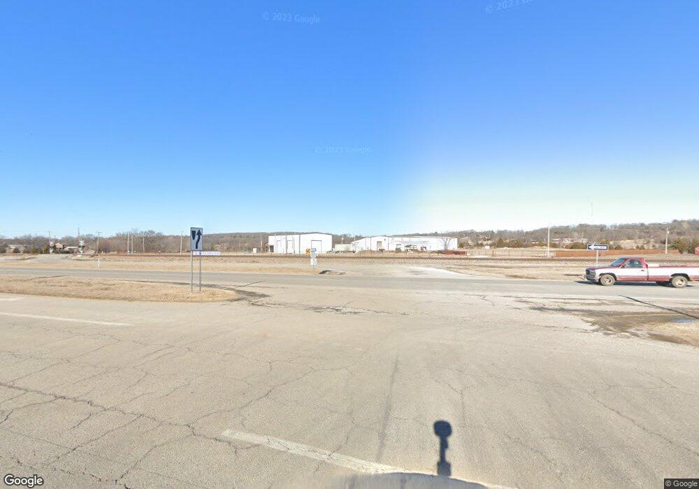 5612 NE Akin Rd, Claremore, OK 74017 - photo 1