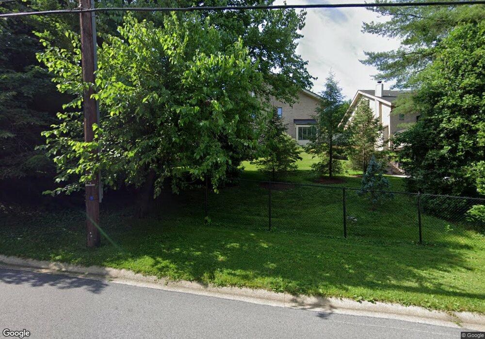 809 Bellemore Rd, Baltimore, MD 21210 - photo 1