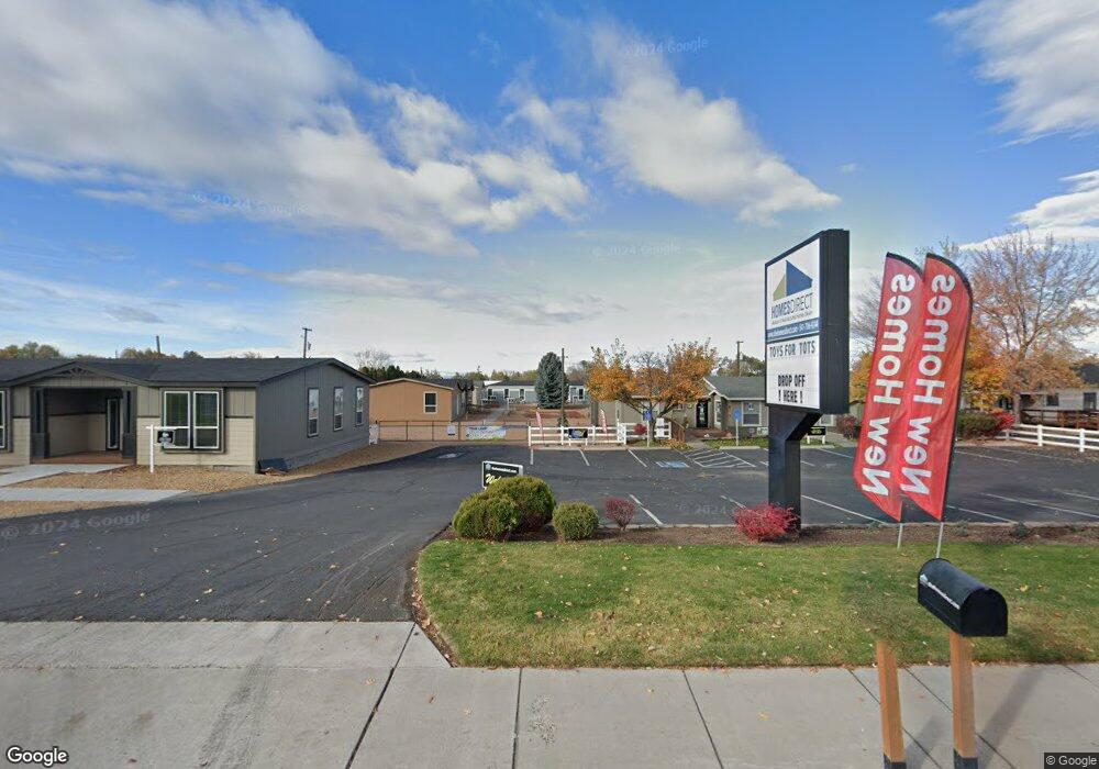 1357 NW 6th St, Redmond, OR 97756 - photo 1