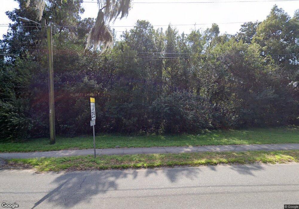 1713 E Gwinnett St, Savannah, GA 31404 - photo 1