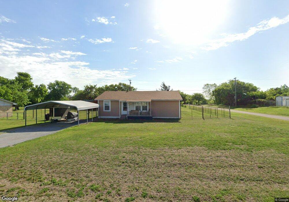301 Simpson Dr, Sherman, TX 75092 - photo 1
