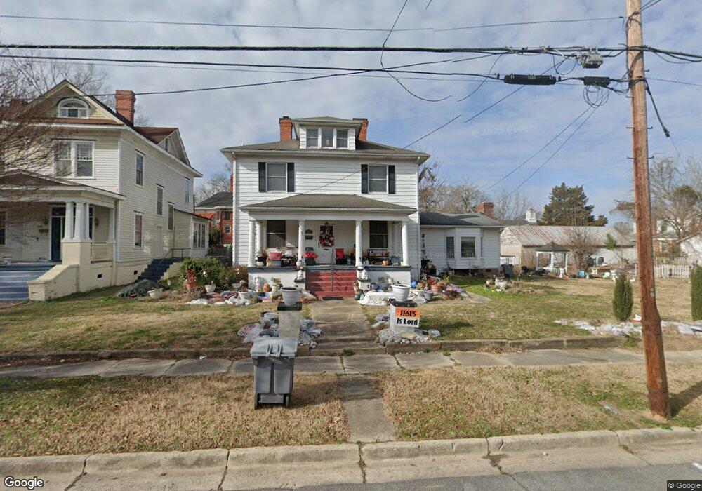 412 Sycamore St, Weldon, NC 27890 - photo 1