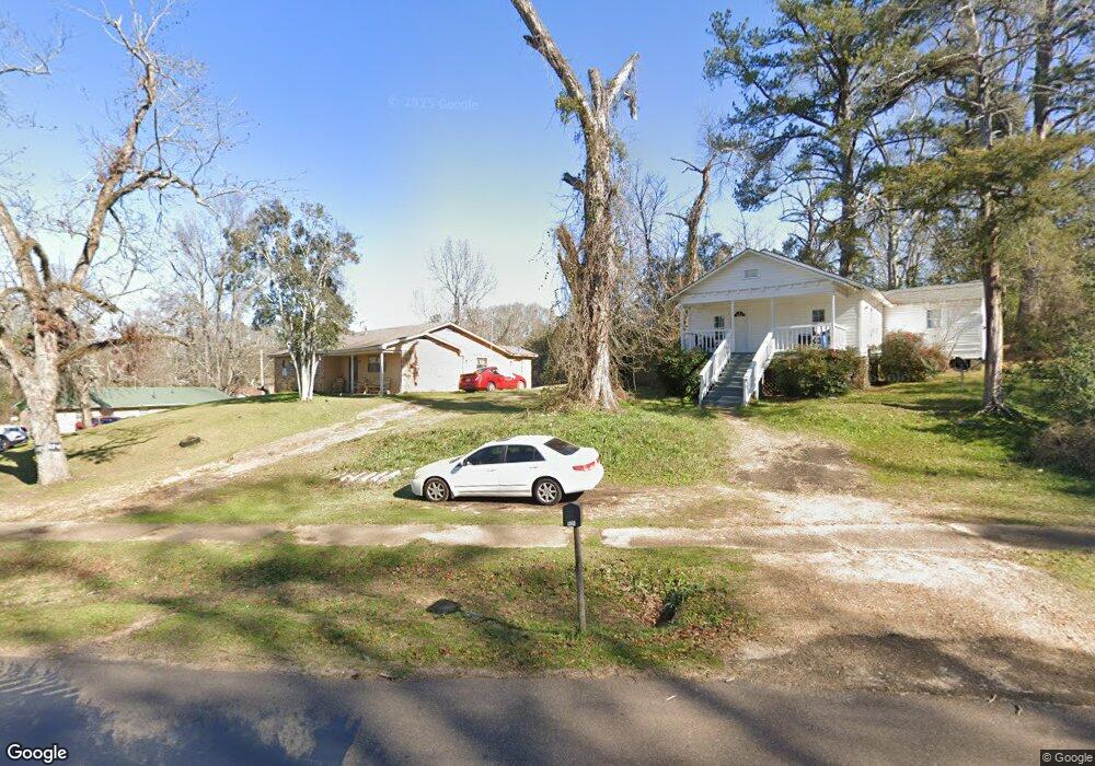 405 Monticello St, Hazlehurst, MS 39083 - photo 1