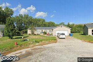605 18th St, Silvis, IL 61282