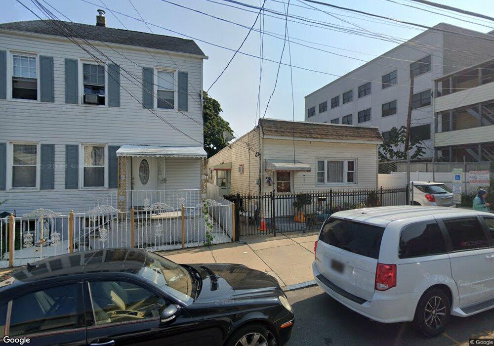 12 Thomas St, Paterson, NJ 07503 - photo 1
