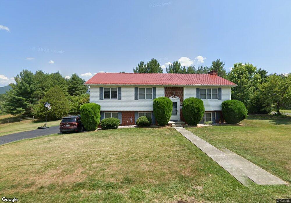 507 Sunrise Dr, Moorefield, WV 26836 - photo 1