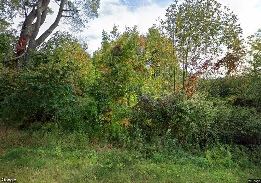 352 2nd Crown Point Rd, Dover, NH 03820 - photo 1