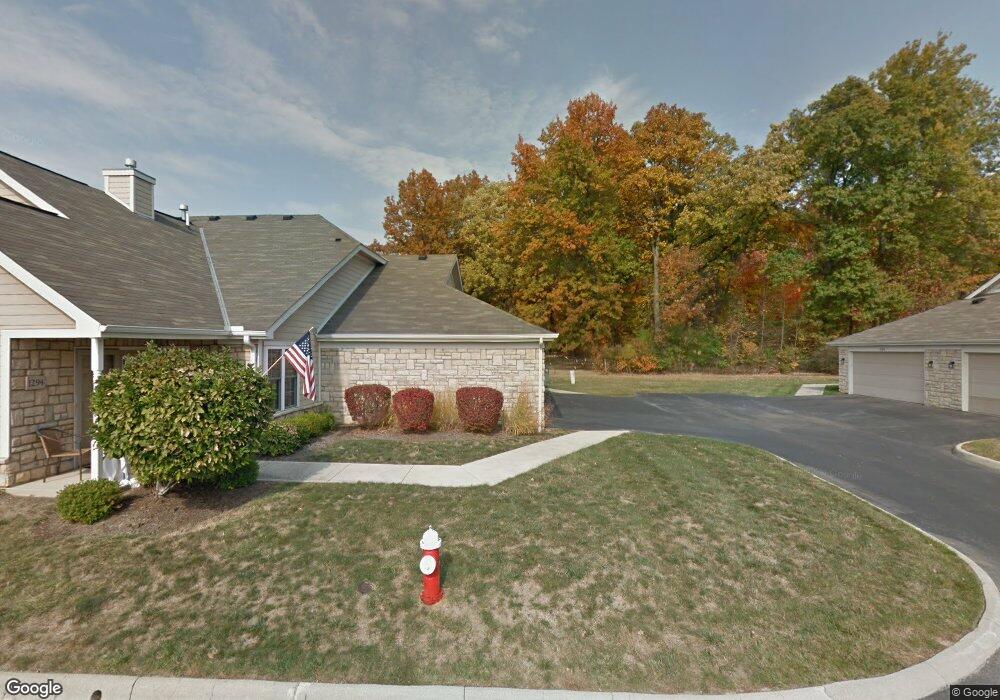 1298 Allington Ln unit 1298, Columbus, OH 43240 - photo 1