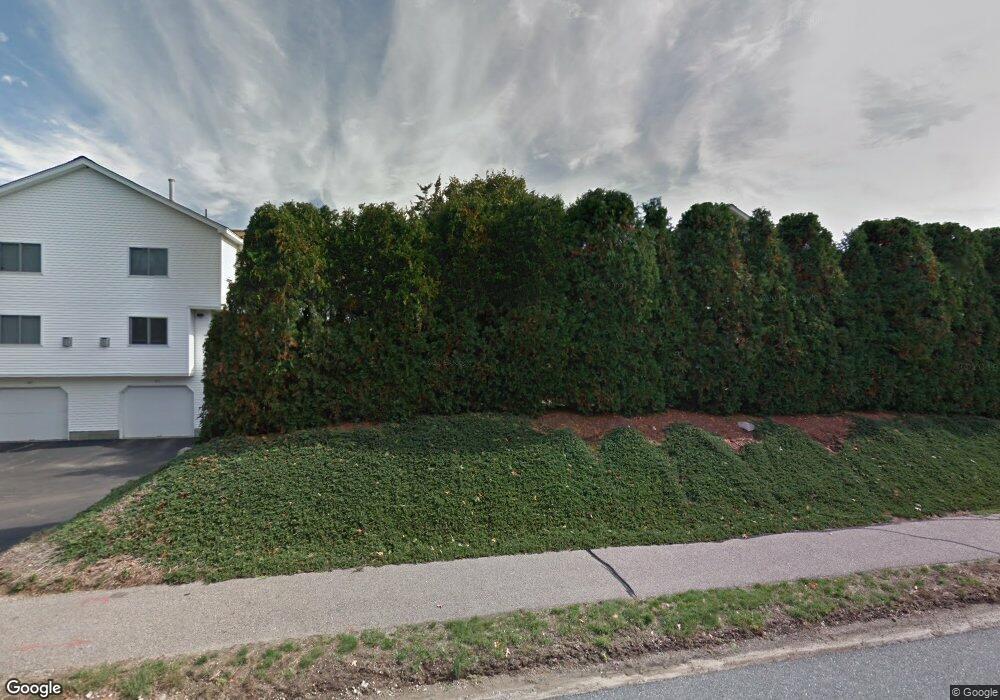 191 Captain Eames Cir, Ashland, MA 01721 - photo 1