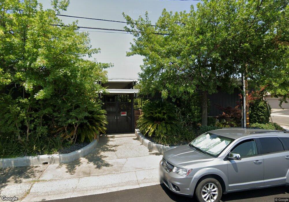 636 Azalea Ave, Redding, CA 96002 - photo 1