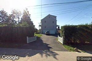 129 Newport Rd, Hull, MA 02045