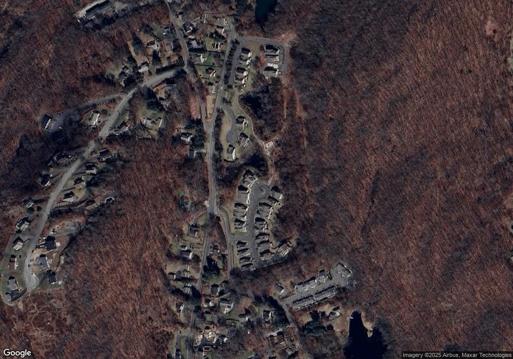 24 Forest Way unit 8, Bethel, CT 06801 - photo 1