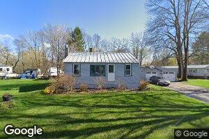19 Pearl St, Clinton, ME 04927