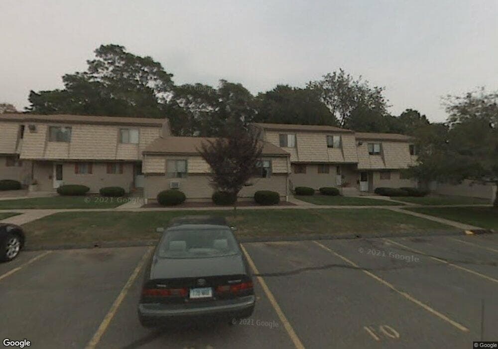 7 Locust Cir, Rocky Hill, CT 06067 - photo 1