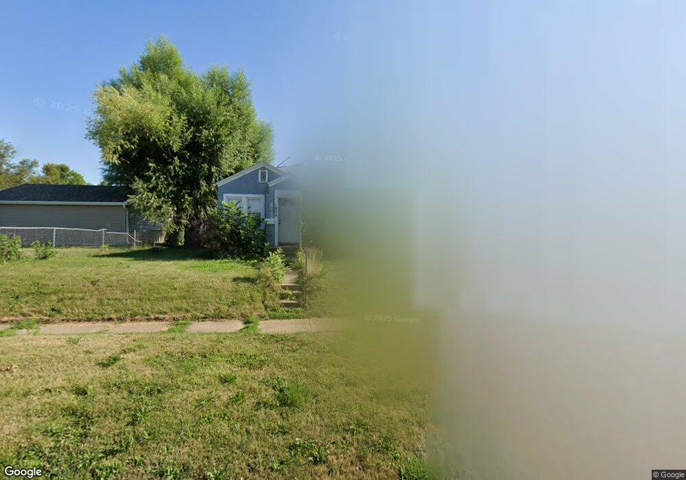 1804 Summit St, Marshalltown, IA 50158 - photo 1