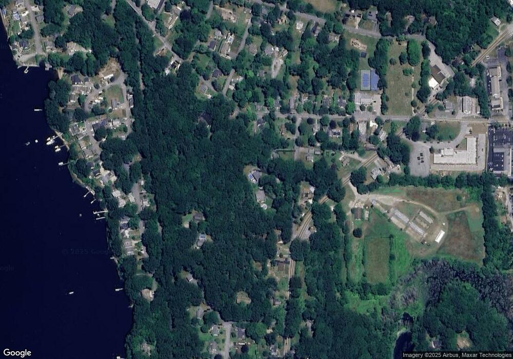 8 Maple Corners Rd, Gales Ferry, CT 06335 - photo 1