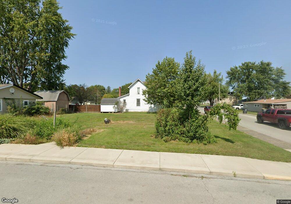 622 Sycamore St, Tipton, IN 46072 - photo 1