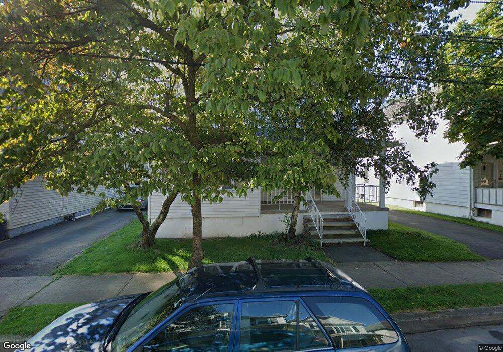 209 Spruce St, Kingston, PA 18704 - photo 1