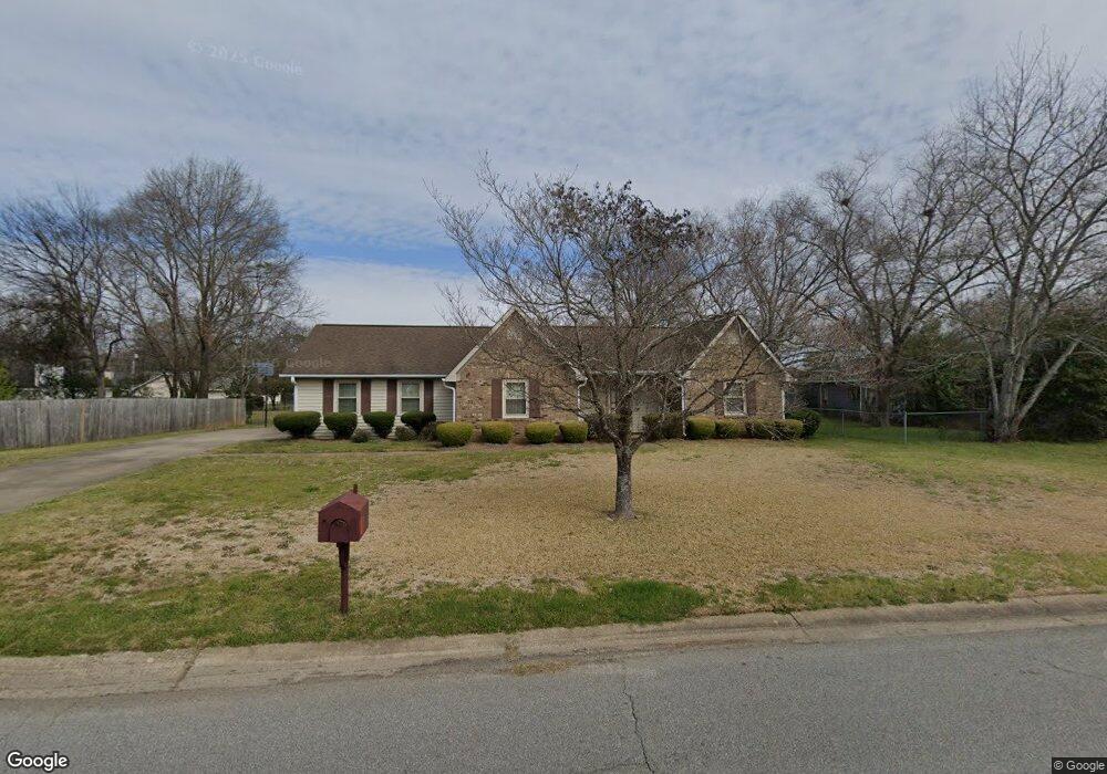 402 Sunshine Way, Warner Robins, GA 31093 - photo 1