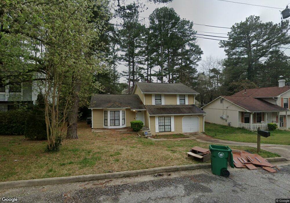 6176 Charring Cross Ct, Lithonia, GA 30058 - photo 1