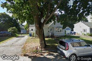 42 Bolton St, Portland, ME 04102