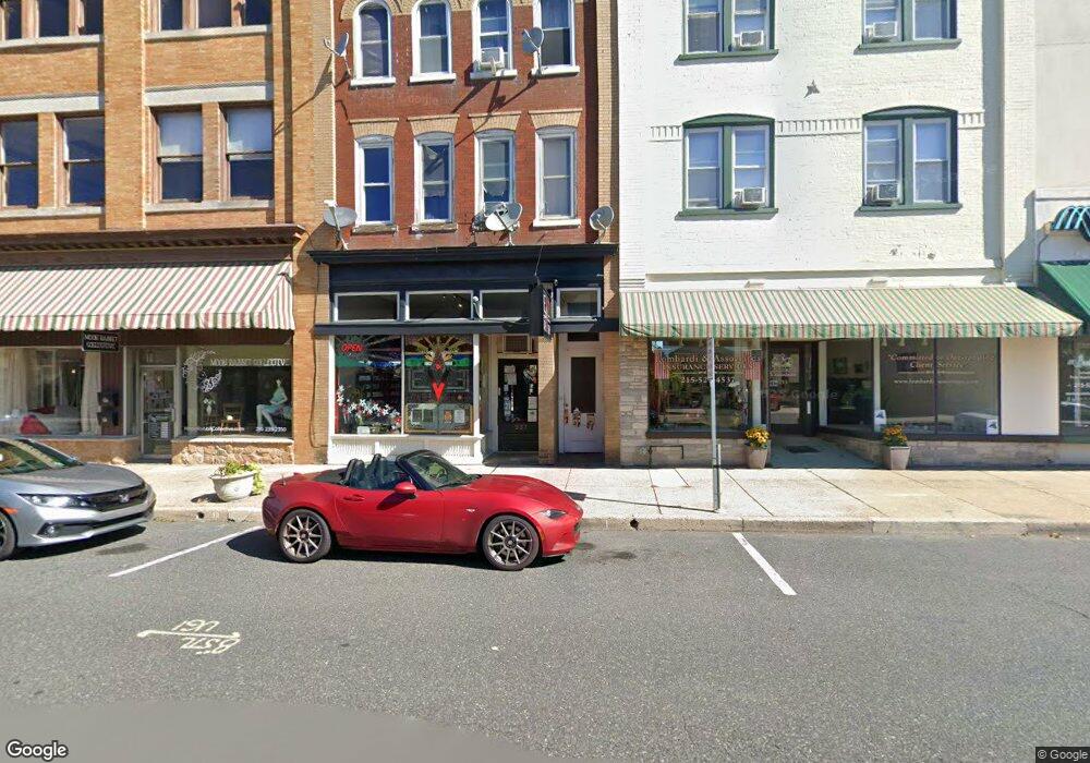 237 W Broad St, Quakertown, PA 18951 - photo 1