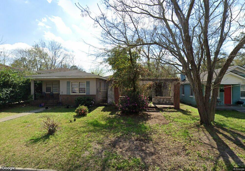 824 W 48th St, Savannah, GA 31405 - photo 1