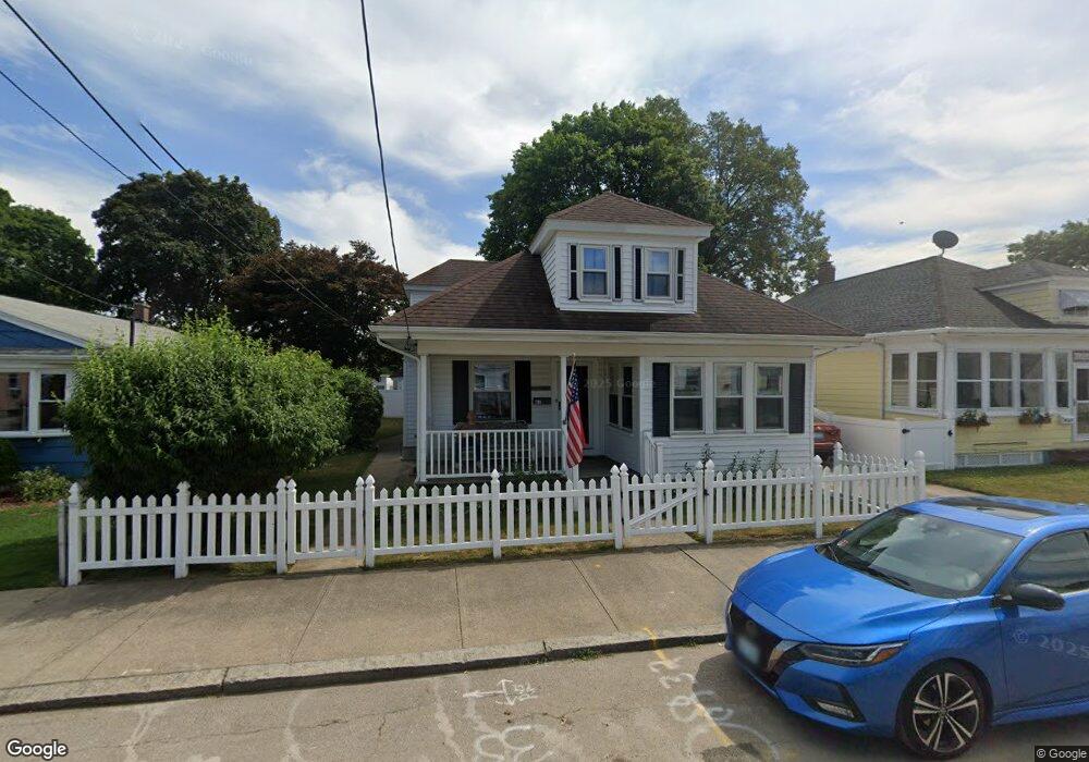 61 Ferris St, Pawtucket, RI 02861 - photo 1