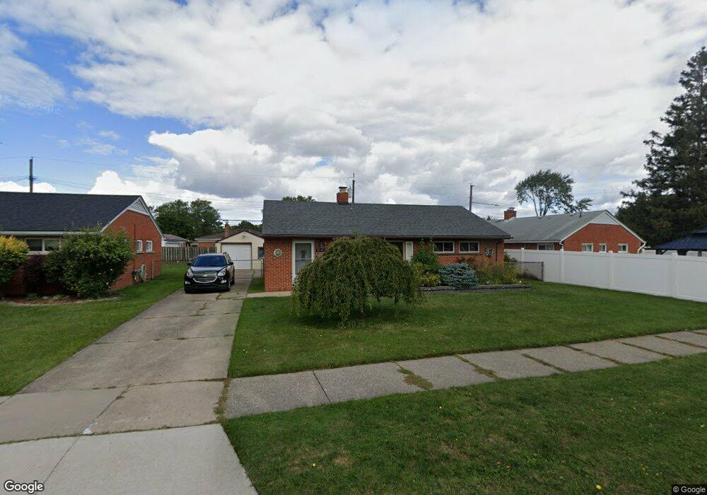 27219 Belanger St, Roseville, MI 48066 - photo 1